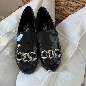 Authentic Chanel slip on shoes 41 (9.5)